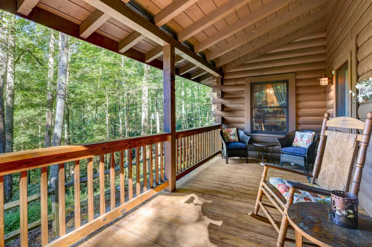 Waynesville Cabin With Covered Deck And Fire Pit! Lake Junaluska Exterior photo